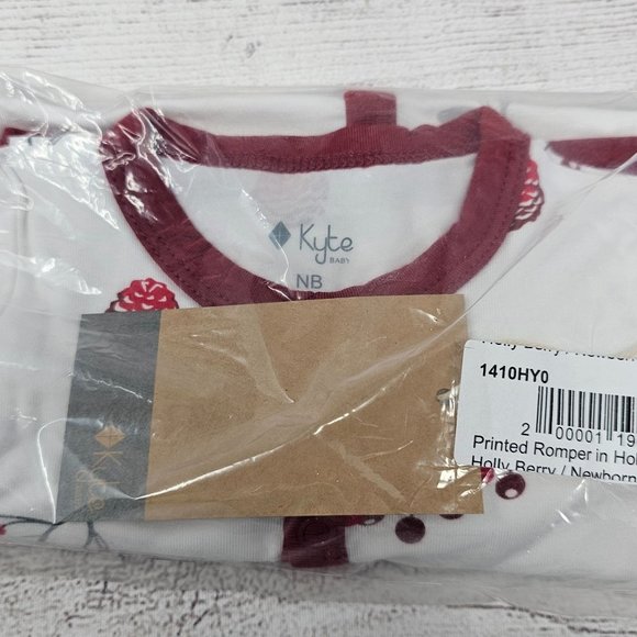 NIB Kyte Baby Snap Romper In Holly Berry Size Newborn - Picture 3 of 4
